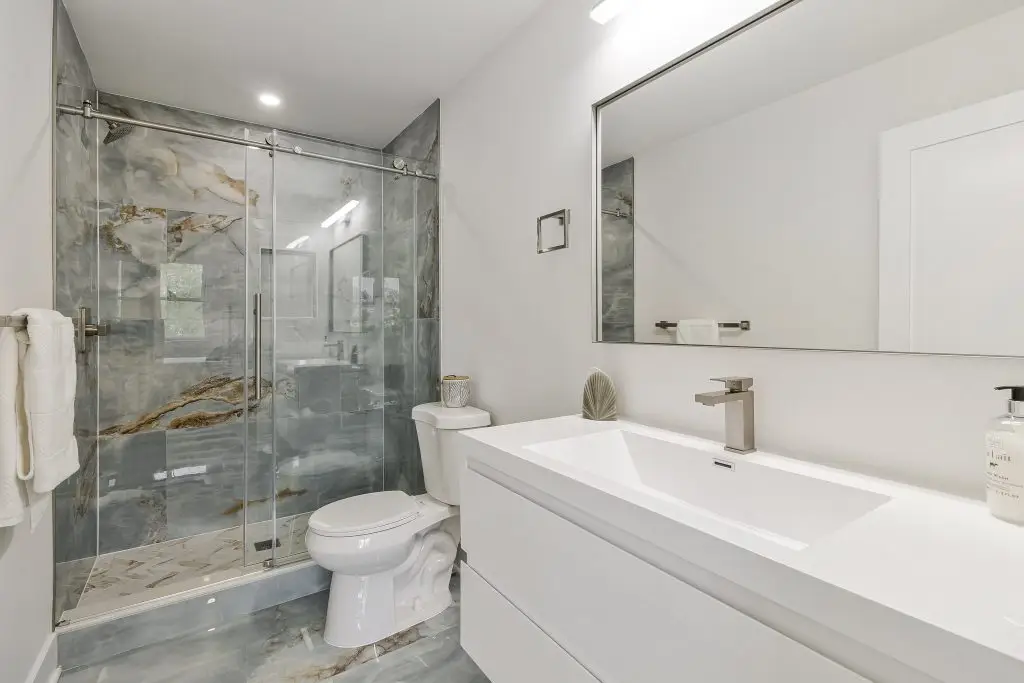 Dezy Master Blue Bath